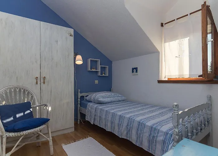 Holiday home House Olive Tucepi