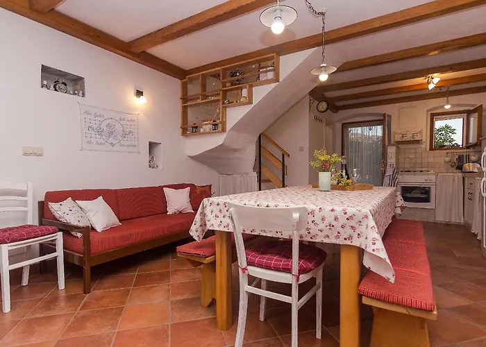 House Olive * Tucepi